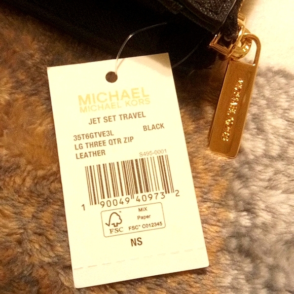 NWT $298💕 MICHAEL KORS Jet Set Travel 3/4 Zip Around Black Leather Wallet! - Picture 9 of 10